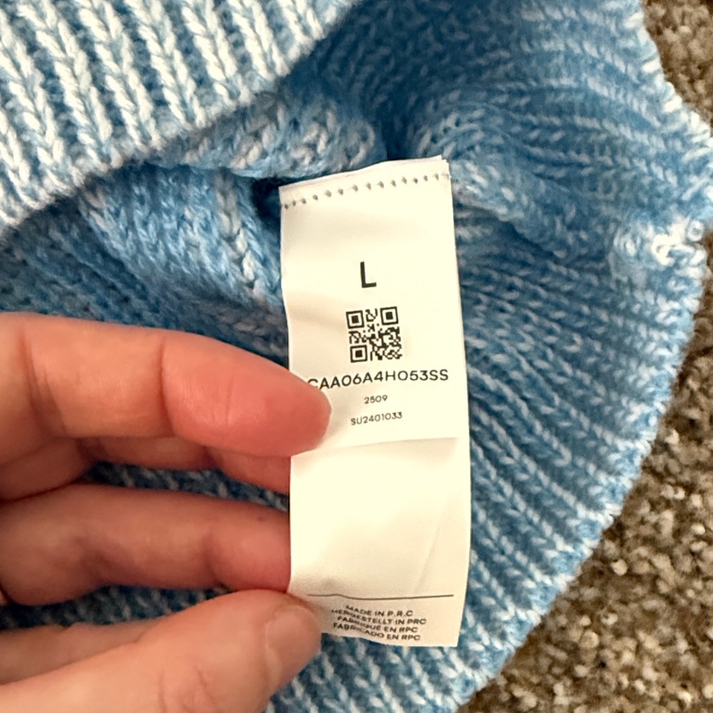 Cupshe Light Blue & Yellow V-Neck Ribbed Sweater - Picture 5 of 5